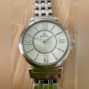 Bulova ladies silver tone classic dress watch NEW BATTERY